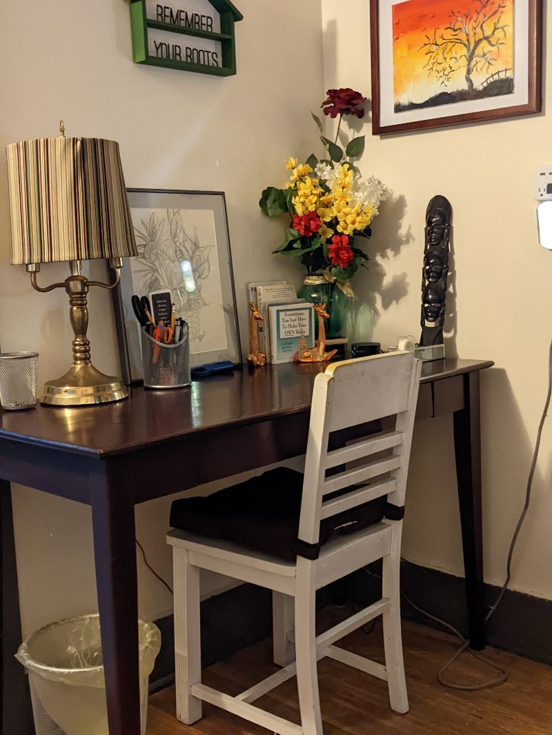 Refresh with a cozy stay - Photo 6