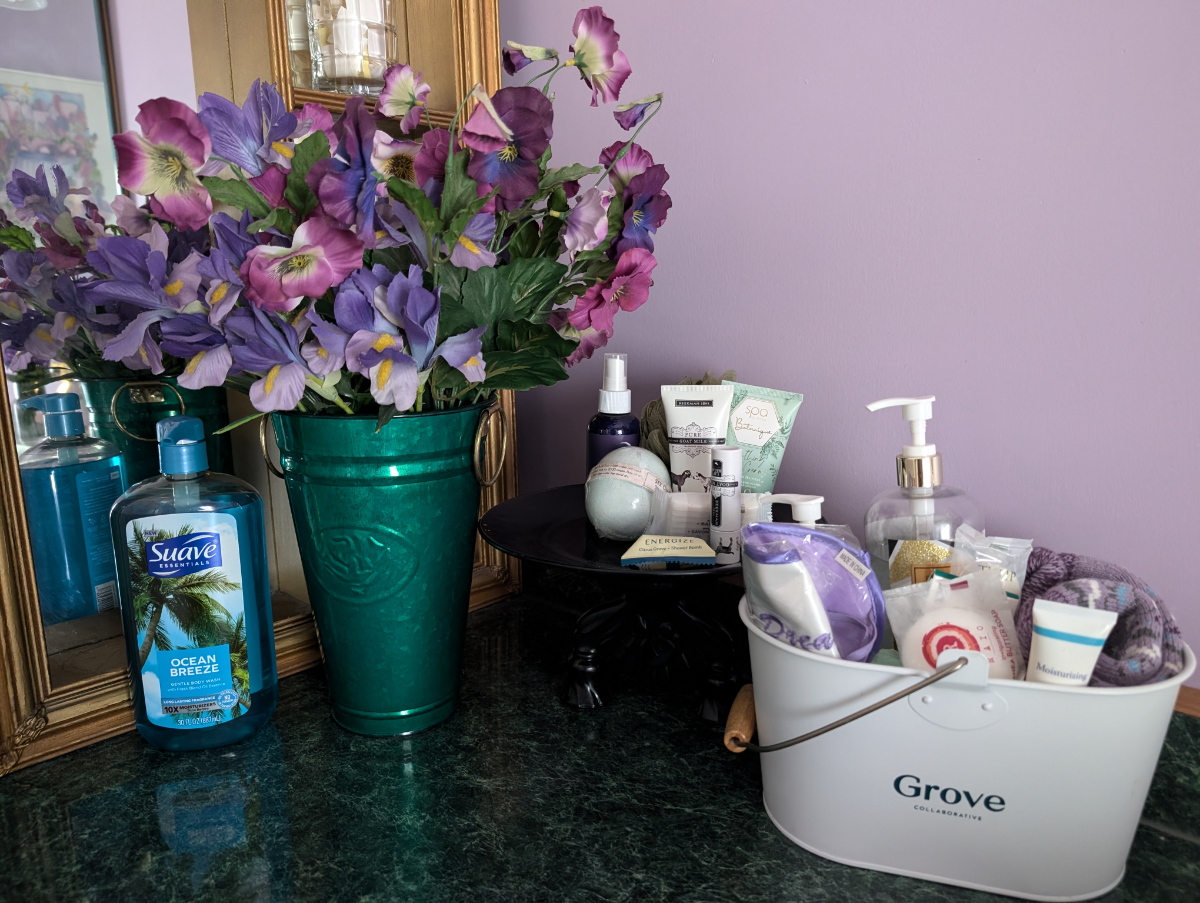 Refresh with a cozy stay - Photo 11