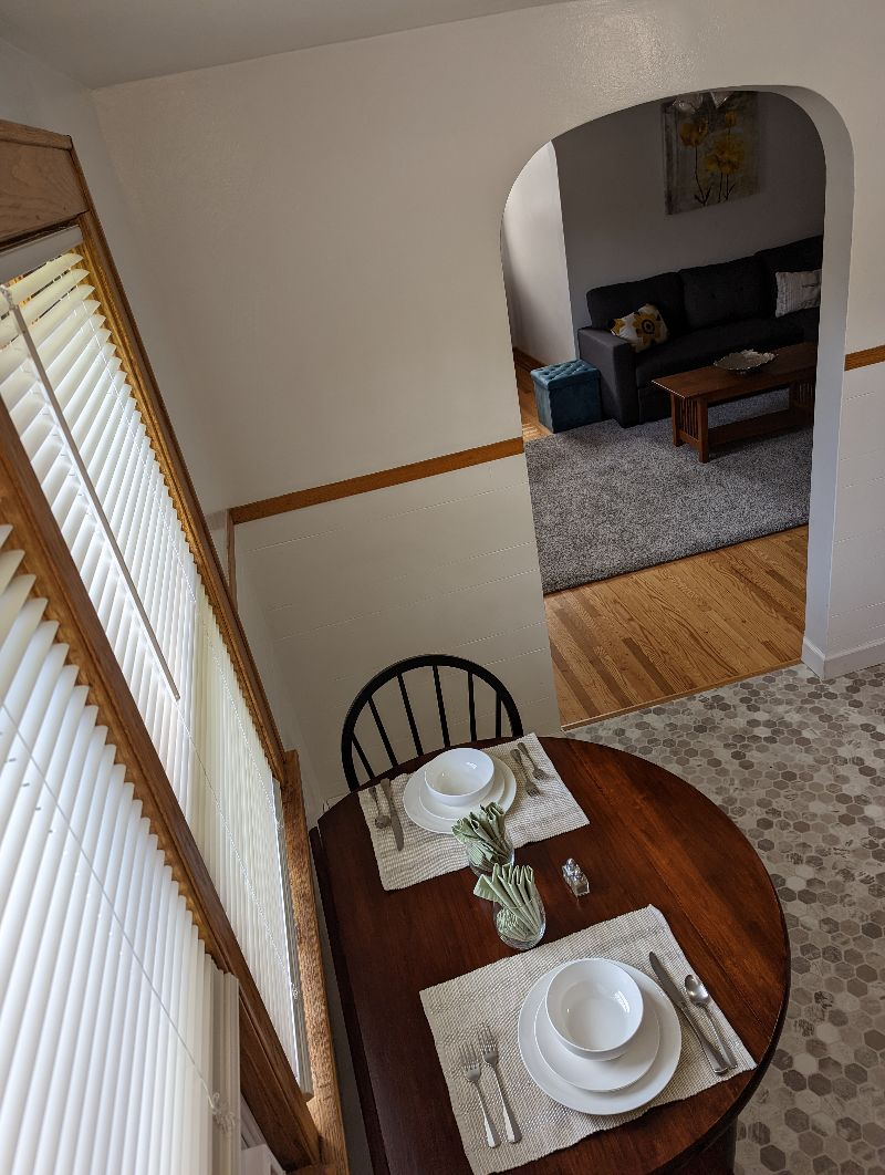 Beautiful Apt Close to Hospitals Great Location - Photo 11