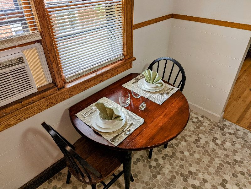 Beautiful Apt Close to Hospitals Great Location - Photo 12