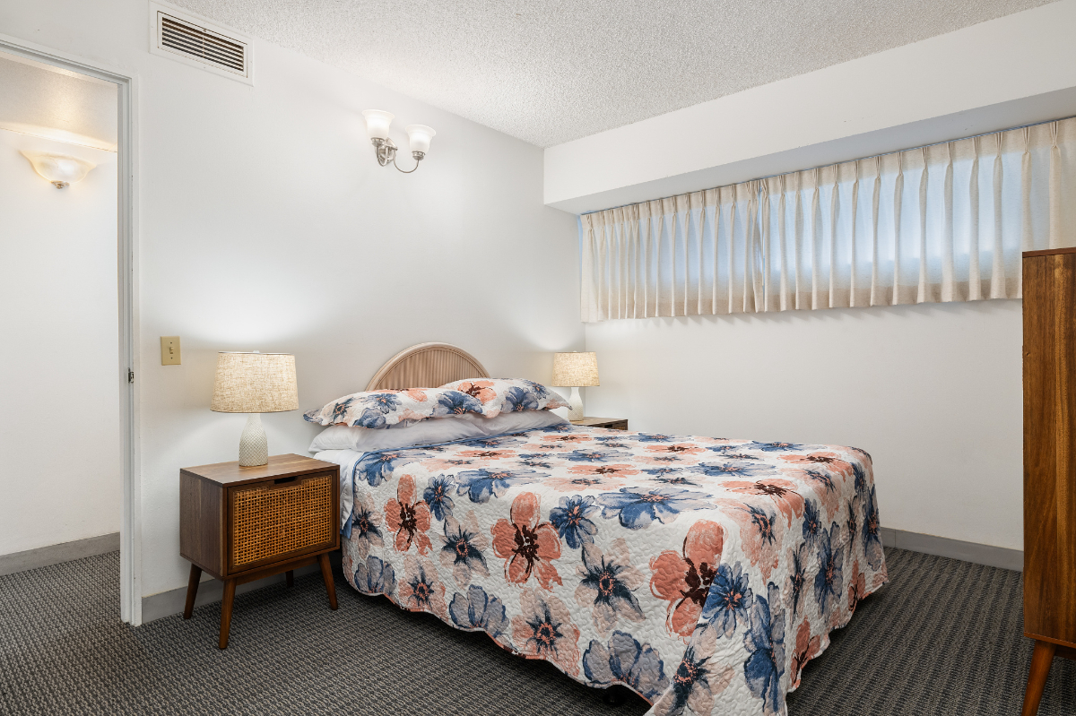 Restful Retreat in the Heart of Waikiki- 611 - Photo 5