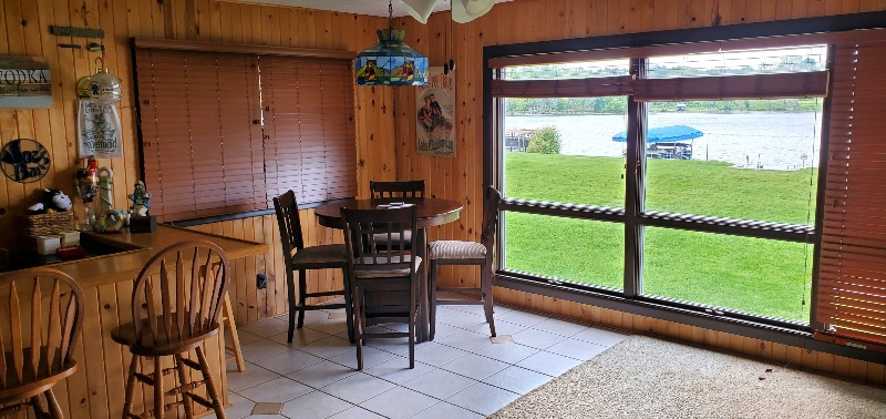 BEST SUMMERHOUSE ON LAKE KOSHKONONG - Photo 7