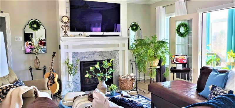 FULLY FURNISHED MODERN FARMHOUSE BY THE LAKE - Photo 11