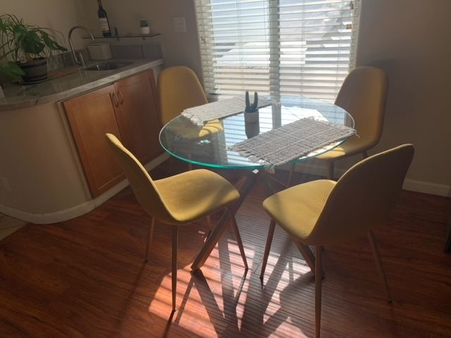 1 Room in Luxury Gated 3BR 3 Bath townhouse SOFA Downtown San Jose - Photo 5