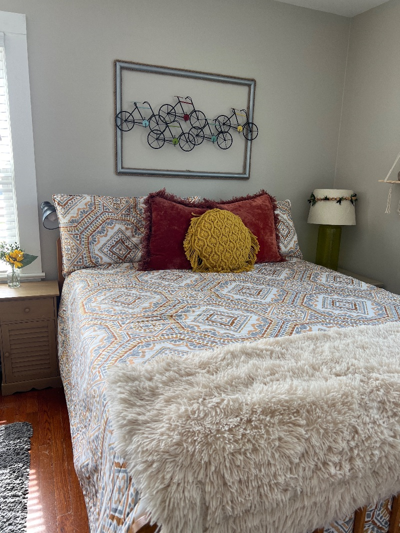 CUTE DOWNTOWN BUNGALOW CLOSE TO EVERYTHING - Photo 5