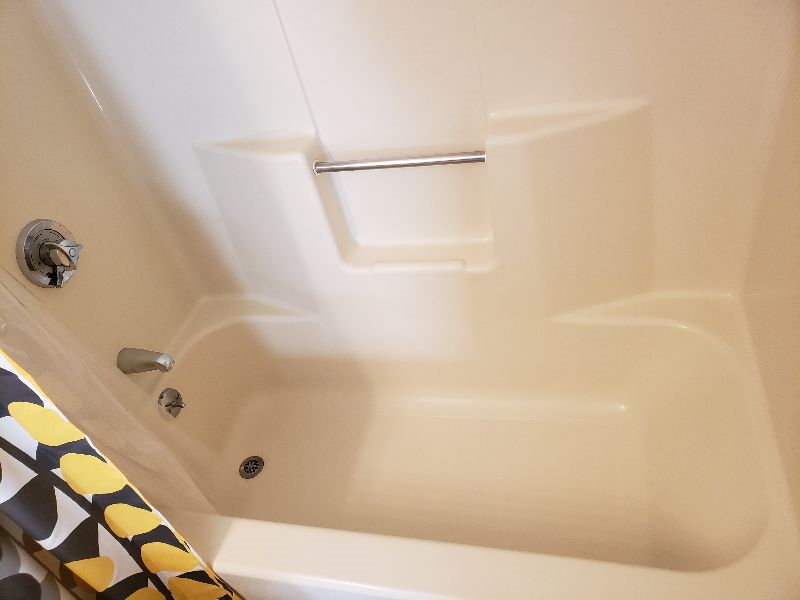 Large bedroom w/private bathroom - Photo 4