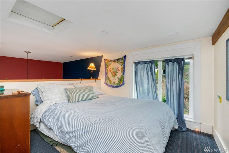 West Seattle Cottage- close to beach and park - Photo 5