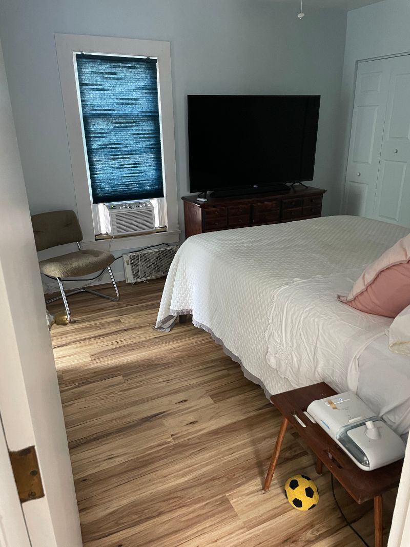 Safe 1BR Apt completely renovated close to Lake Ontario - Photo 9