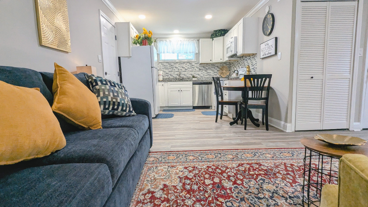 2 Bdrm - Monthly Rental - Extended Stay-(9B)