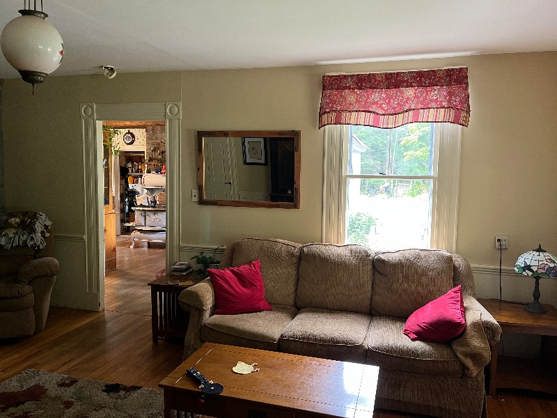 Lower Waterford Antique Farmhouse - Photo 12