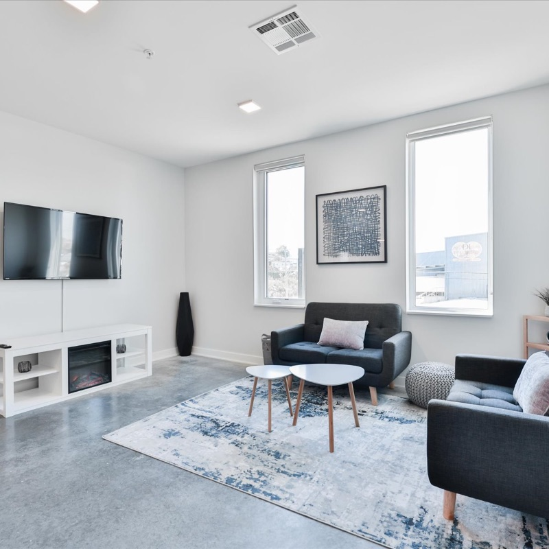 The Stylish Studio STL 217