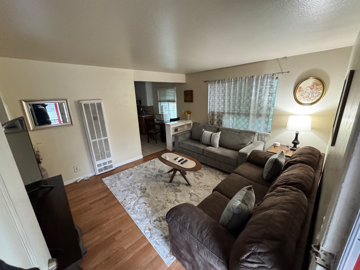 Cozy 1 Bed 1 bath Downtown San Jose - Photo 2