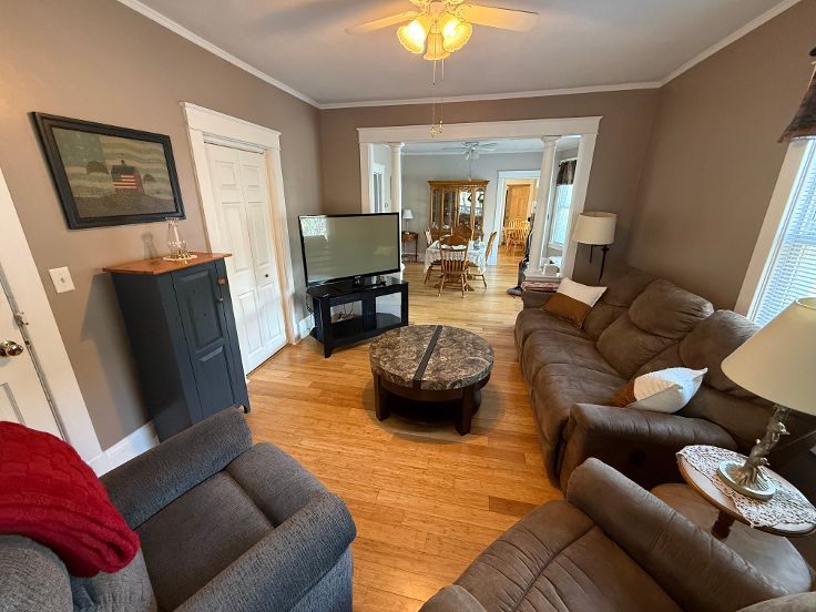 Comfortable, Fully Furnished, Non-Smoking Housing for Traveling Health Professionals - Photo 2