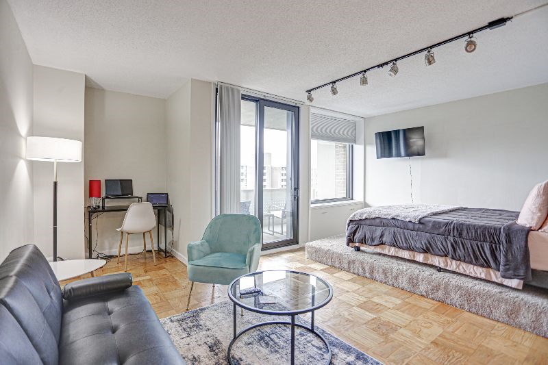 Private Quiet Condo that Suits Your Needs - Photo 2