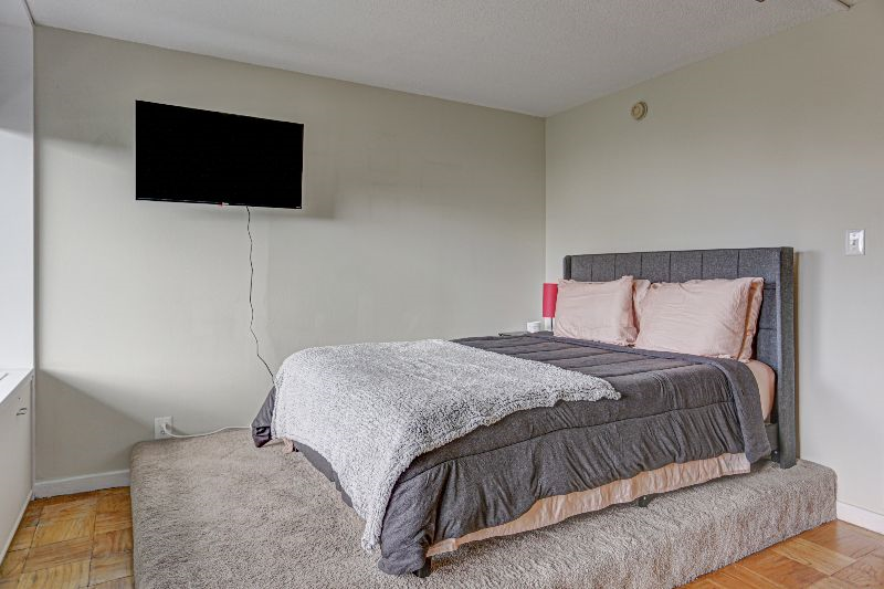 Private Quiet Condo that Suits Your Needs - Photo 8