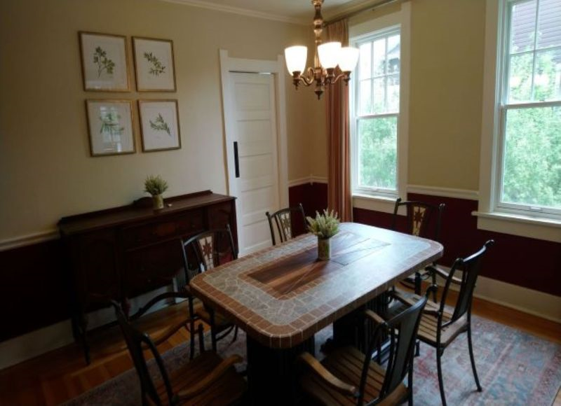 Governor's Home - Spacious, 4BR Restored Historic Property walking distance to Cheyenne Regional Med - Photo 12
