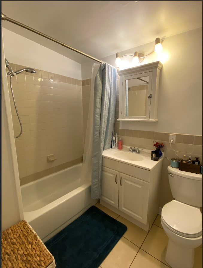 Servants Quarters, 2 bedroom townhouse, private, all amenities. - Photo 10