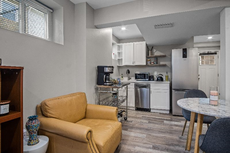 Cozy English Basement Studio with Private Entrance in DC - Photo 3