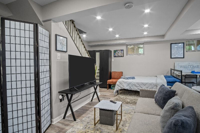 Cozy English Basement Studio with Private Entrance in DC - Photo 8
