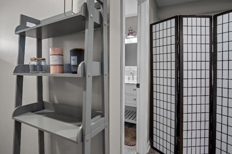 Cozy English Basement Studio with Private Entrance in DC - Photo 11