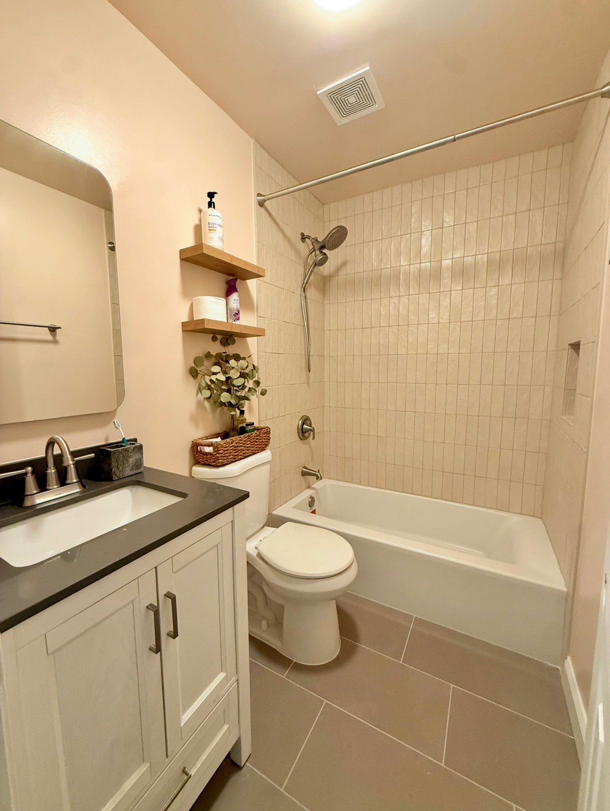 Private Basement Suite w/ Living Room- AVAILABLE - Photo 5