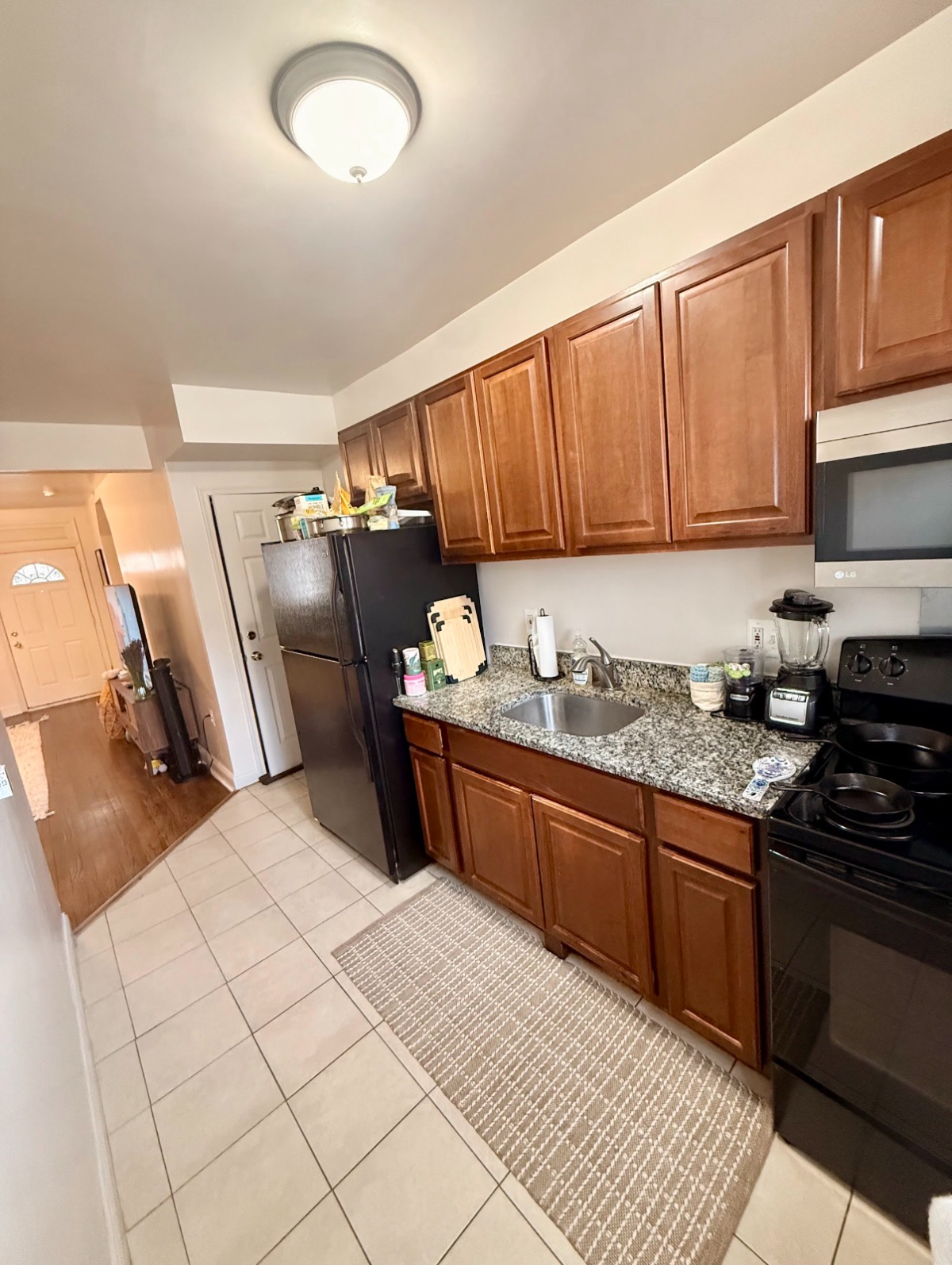 Private Basement Suite w/ Living Room- AVAILABLE - Photo 11