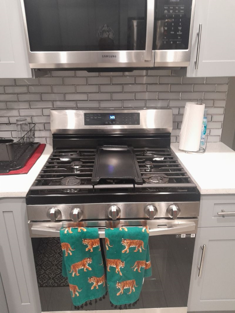 Spacious Brooklyn 3BR Apt. Office & Parking Included (Brooklyn Hideaway) - Photo 11