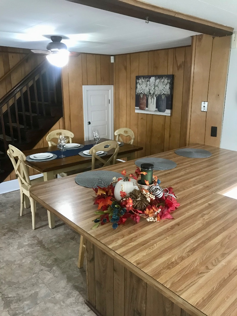 Nice room in a nice house only a half mile away from Ruby Hospital - Photo 7