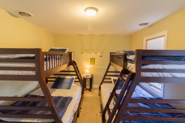 Alexandria BayTownhouse       RiverHospital - Photo 7