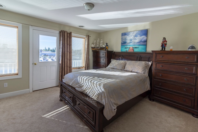 Alexandria BayTownhouse       RiverHospital - Photo 5