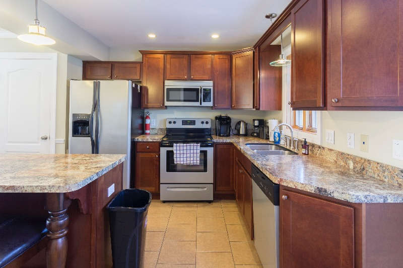 Alexandria BayTownhouse       RiverHospital - Photo 12