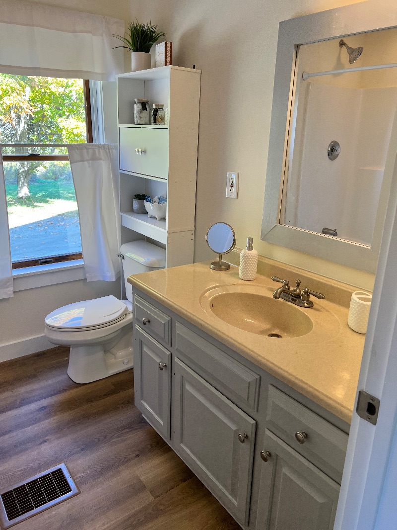 Recently Updated Farmhouse Apartment in Morrisville - Photo 5