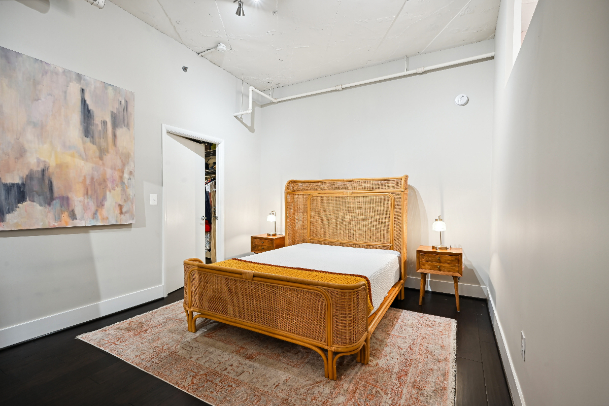 Loft in Kalorama DC - Photo 7