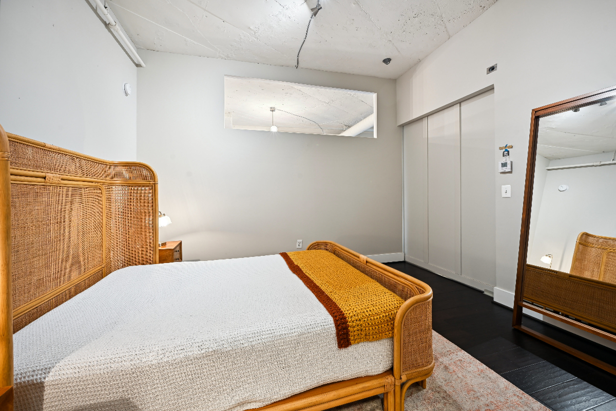 Loft in Kalorama DC - Photo 8
