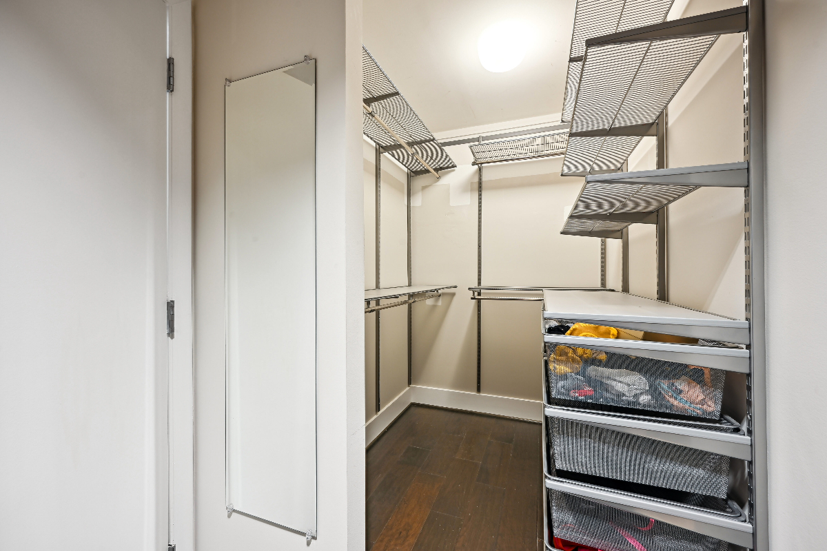 Loft in Kalorama DC - Photo 11