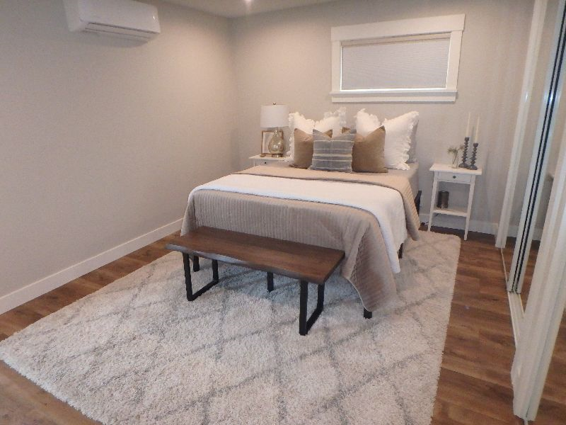Newly Renovated Luxury Unit - Photo 4