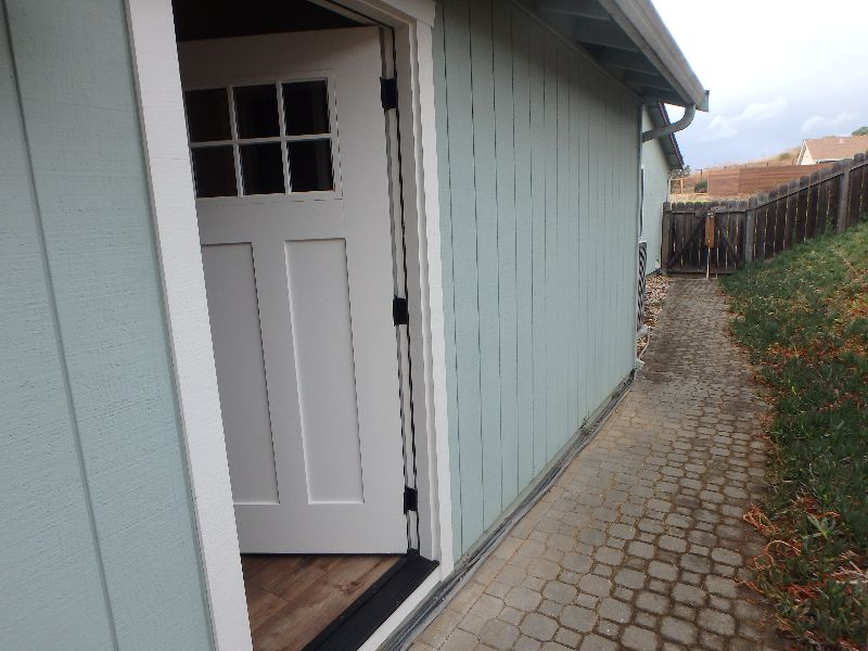 Newly Renovated Luxury Unit - Photo 6