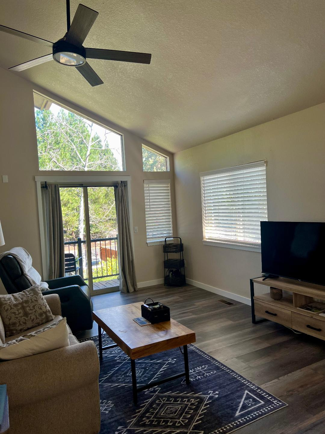 Upper story with tree filled neighborhood views - Photo 4