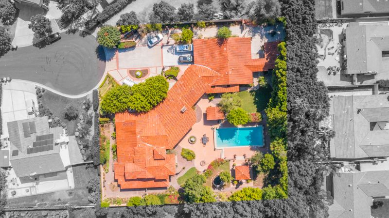 Entire guest unit 2B/2.5B in Yorba Linda Modern...