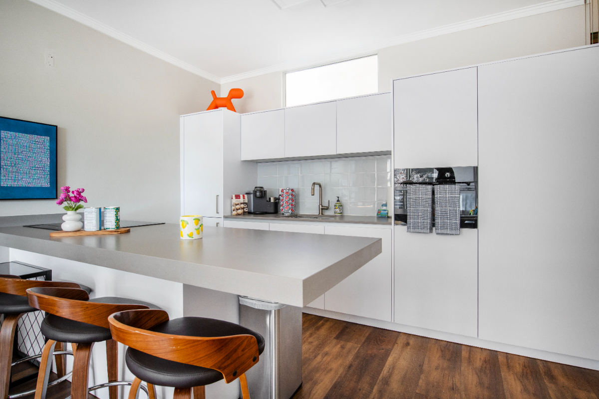 Little Italy Bungalow - Photo 6