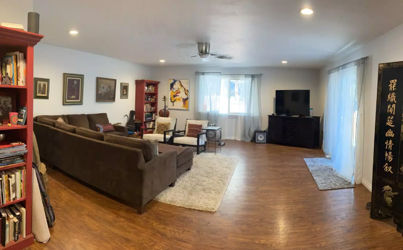 Single-Level 3BR With Hot Tub & A/C - Walk to River Trail, Minutes to Old Mill, Pets Welcome - Photo 5