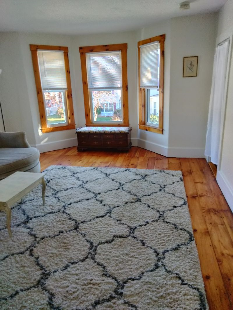 28 Maple St Dover
