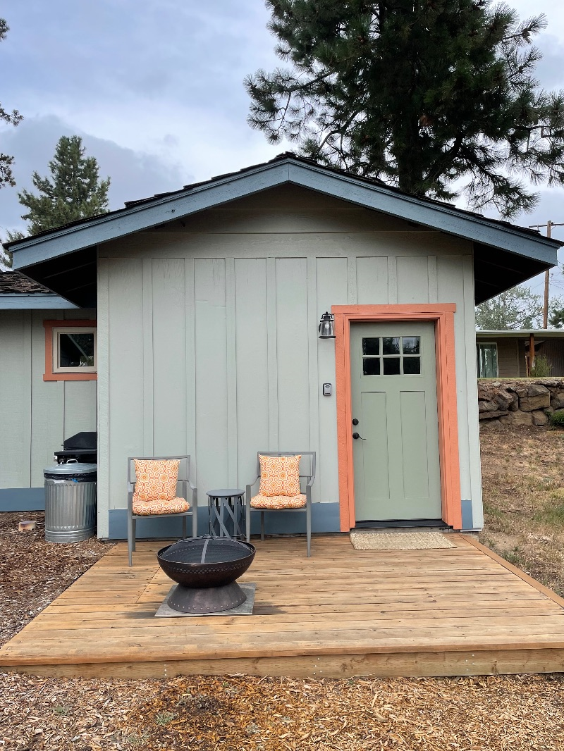 Quiet neighborhood. Nicely updated. Full Kitchen Studio - Photo 1