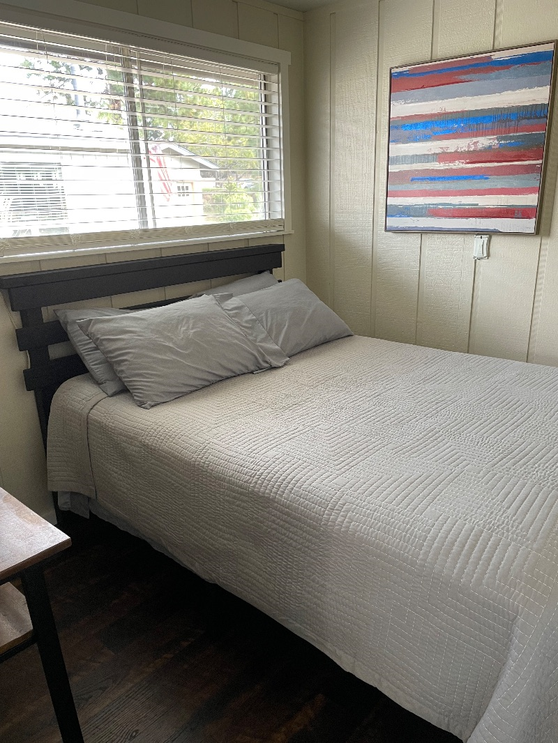 Quiet neighborhood. Nicely updated. Full Kitchen Studio - Photo 6