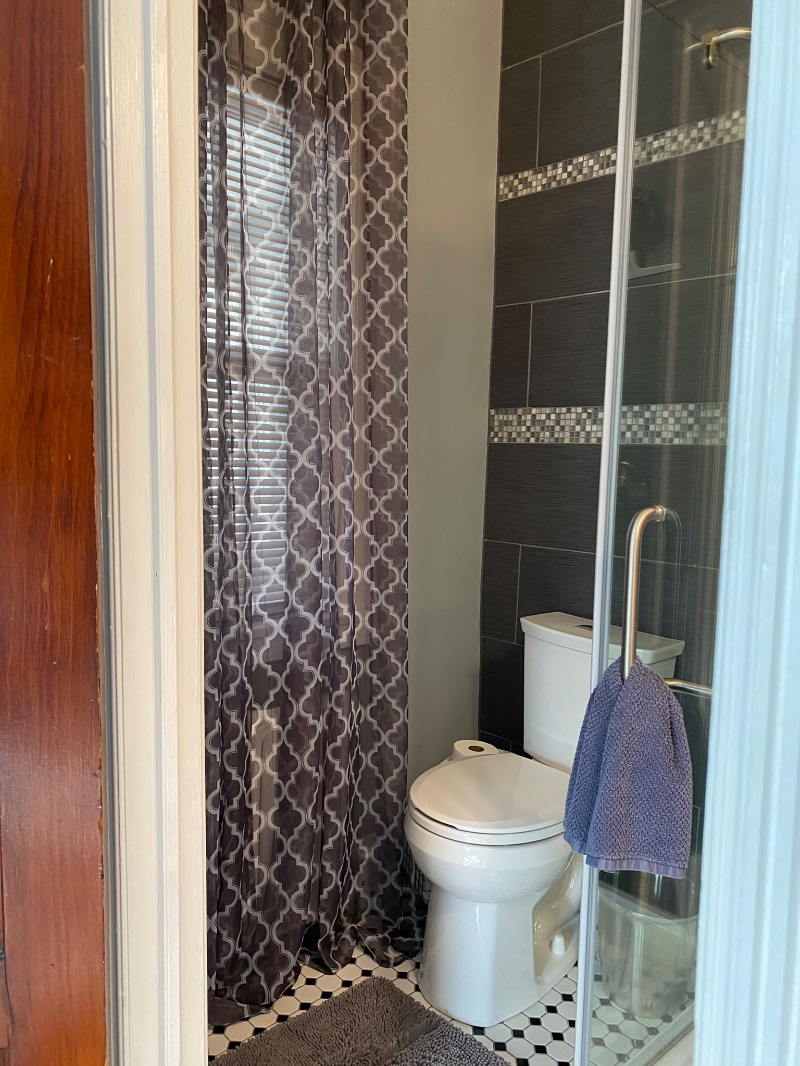 Elmwood Village Suite Fully Furnished - Photo 5