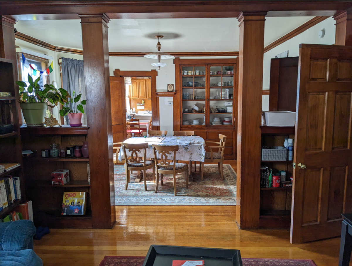 Fully Furnished Room for Rent - Photo 2