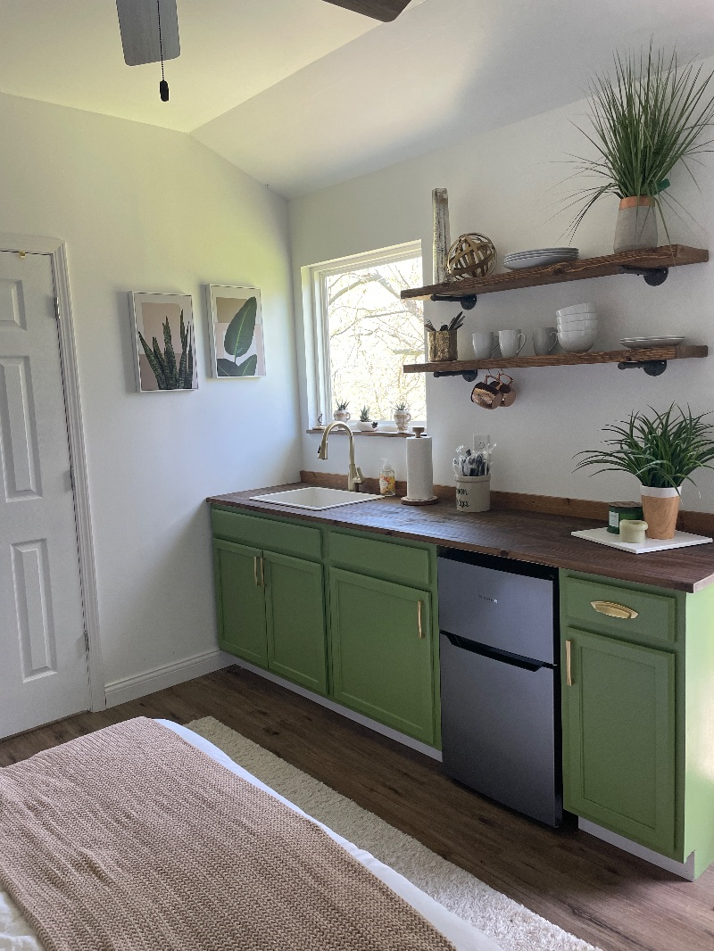 Tiny house with river view - Photo 4