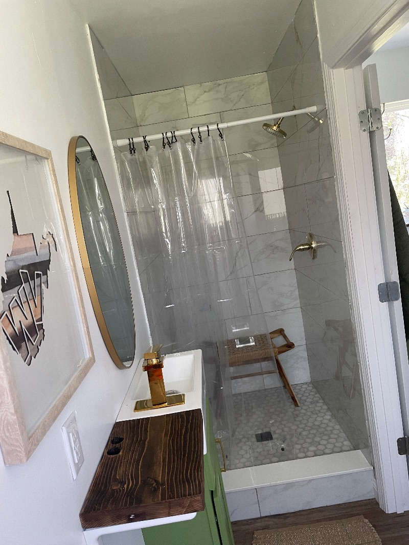 Tiny house with river view - Photo 7
