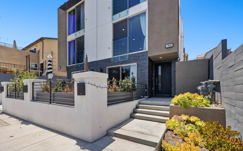 Spacious Modern House with Roof Top in Los Feliz - Photo 2