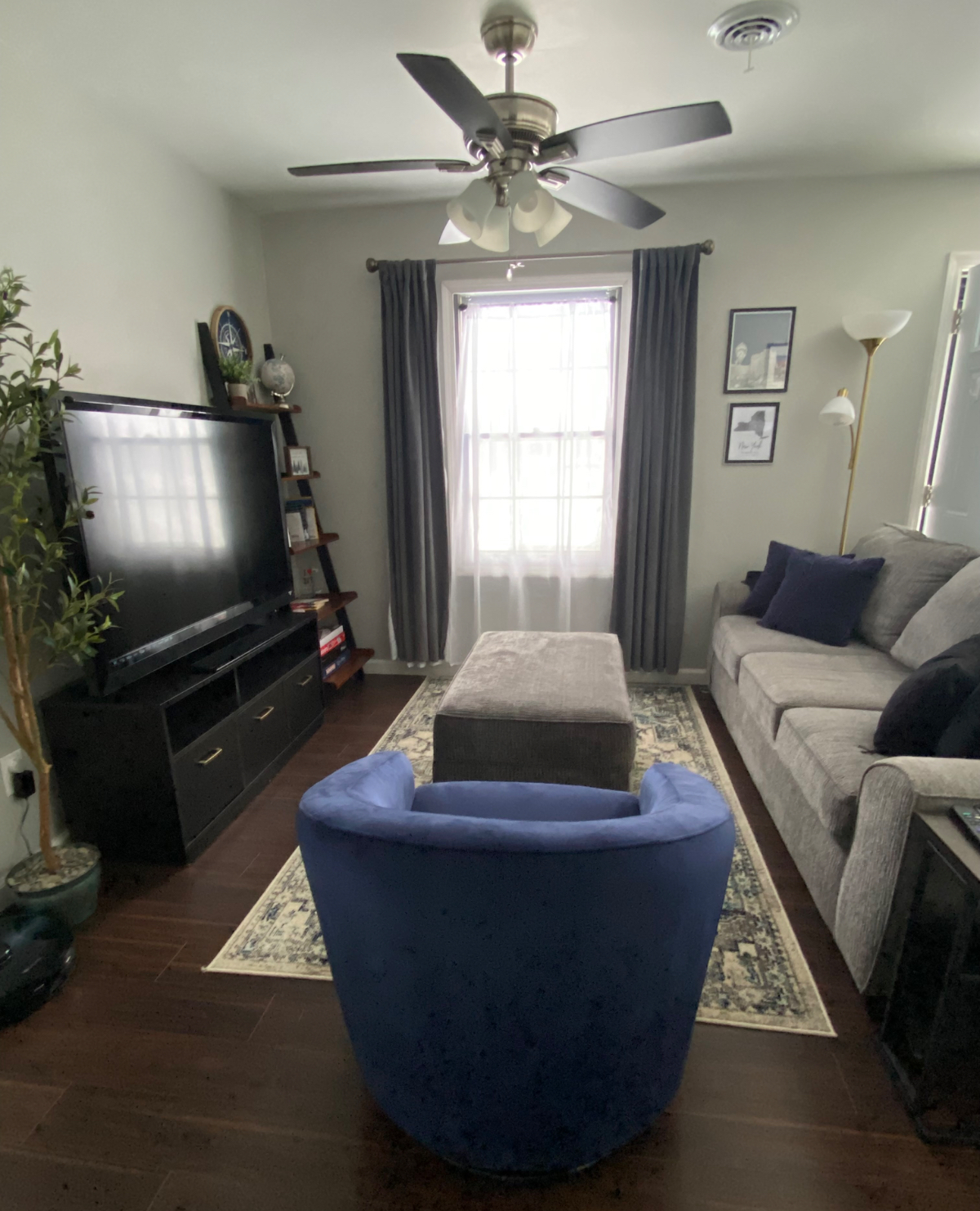 Apartment in Safe Neighborhood Near Wynn - Cozy, Clean, & Quiet - Photo 2